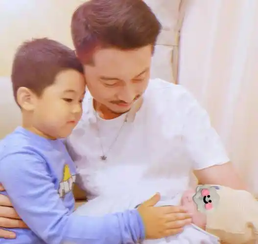 魏晨娶校园女友刘德华甘当保姆这6位男星一个比一个有担当