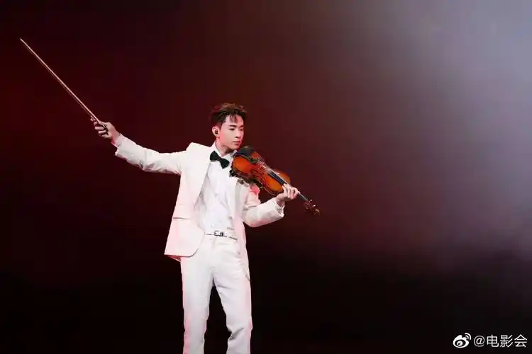 刘宪华演奏智异山真的是很好听啊……|智异山|刘宪华|小提琴_新浪新闻