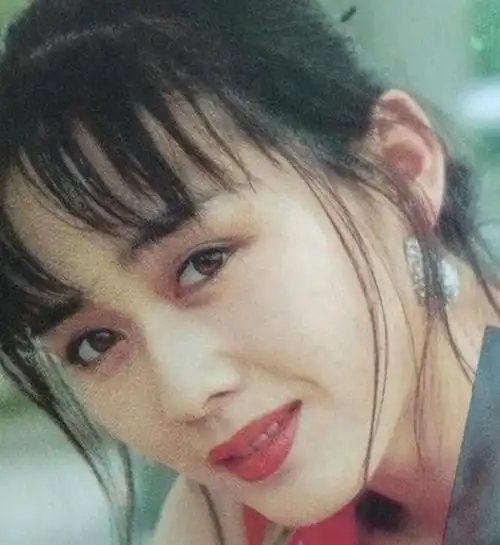 回顾演员李琳:嫁大10岁导演不幸福,二婚嫁运动员,今苦尽甘来