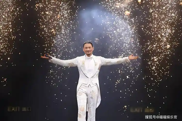 张学友全球巡回演唱会,60岁"宝刀未老",现场小插曲有点尴尬