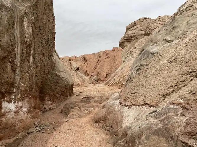 无人区格尔木雅丹地貌