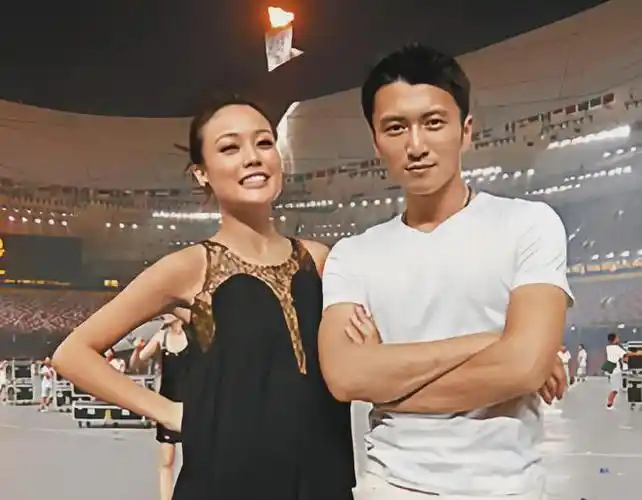 8月29日,容祖儿为谢霆锋庆生,引发热议!