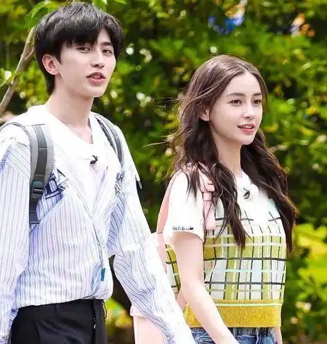 新一季是颜狗的天堂!_组合_节目_宋雨琦