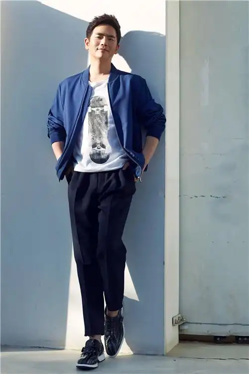 袁姗姗王珞丹蒋劲夫韩火火 型男潮妹亲身示范sneaker黄金搭配法则