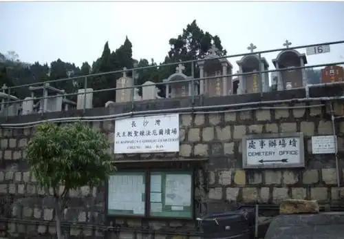 缅怀18年名人逝世:李敖,金庸,李咏,蓝洁瑛