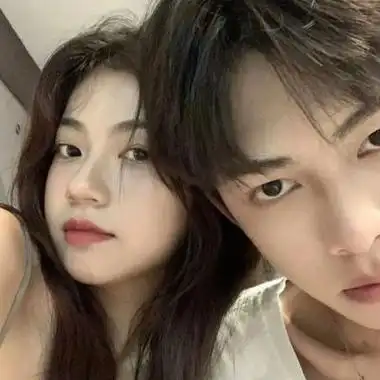 很有爱非常甜的恩爱情侣头像