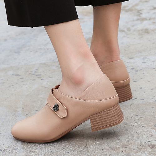 妈妈鞋中年中跟皮鞋百搭深口粗跟方头软底软皮大码高档真皮女单鞋