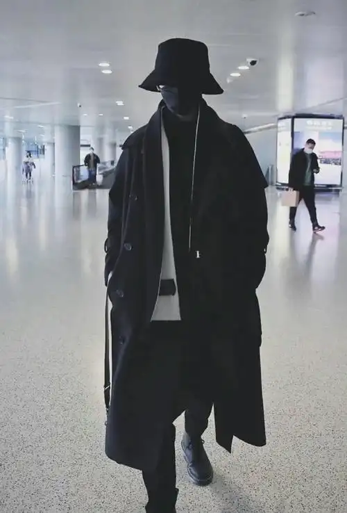 马嘉祺17年机场