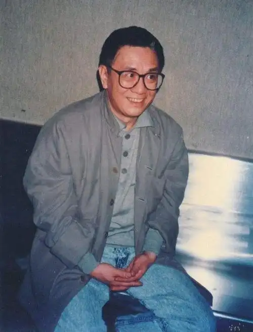 斗成龙,贬刘德华,骂刘培基,香港"狷狂"才子黄霑轶事