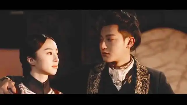 热血黄子韬x胡冰卿,你和夏天一起靠近