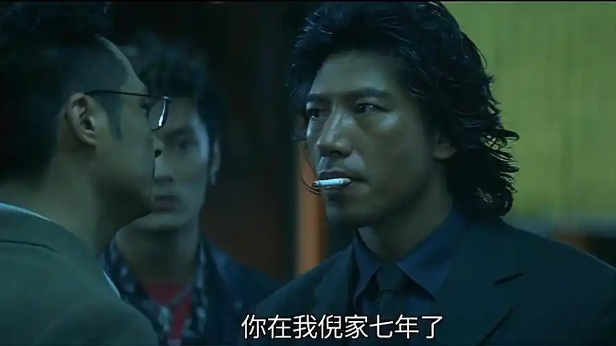 无间道2东星乌鸦命丧于此饭桌保住了吴镇宇除掉了乌鸦哥