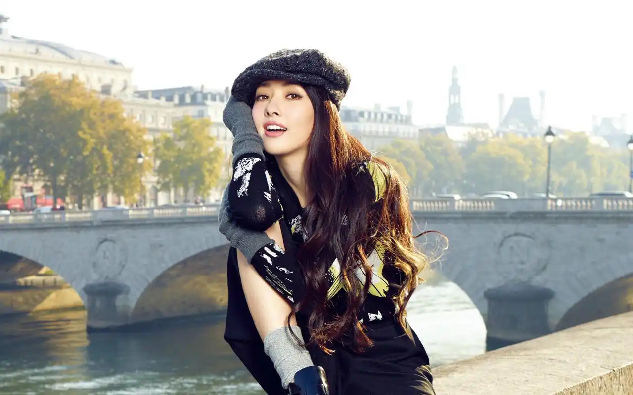 气质女神郭碧婷时尚大片电脑高清桌面壁纸