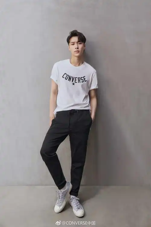 [张艺兴][新闻]180520 张艺兴只用细节说话 宣告你的潮流态度