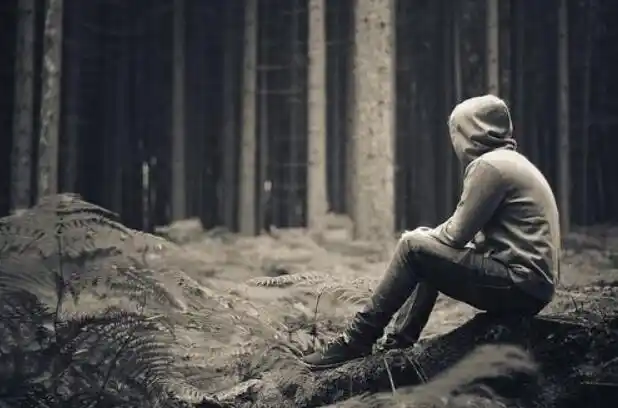 对生活无奈心累的图片,男人心里委屈压抑憋屈图片