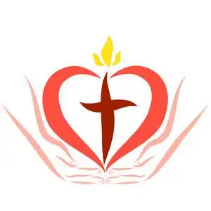 蜡烛在手心与十字架和火焰在手, 基督徒光照片