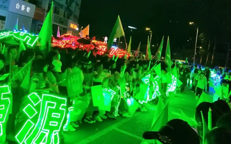 王源愿为你筑起一片绿海