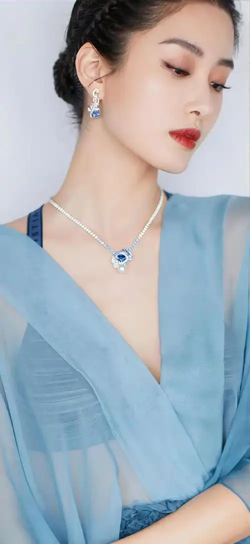 杨采钰 的玉女甜美_网易订阅