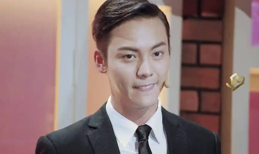 张艺兴易烊千玺等,你想溺在谁的酒窝里?_王俊凯_陈伟霆_网友