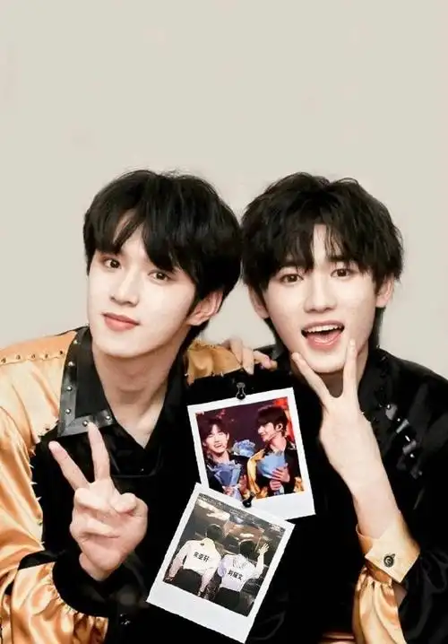 宋亚轩刘耀文新歌上线双人合照##烟花升停在星夜