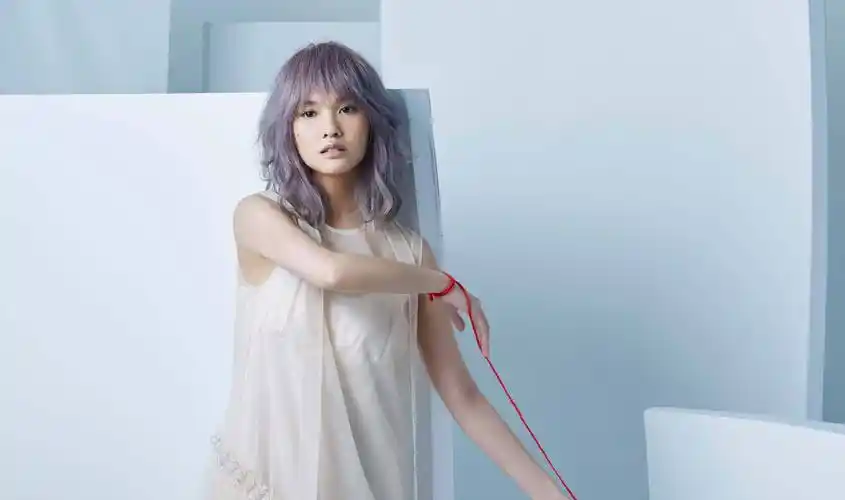 "浪姐"杨丞琳:恋情丰富只爱帅哥,最后为何嫁给老实人李荣浩?