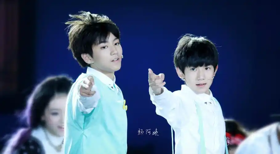 14年tfboys央视中秋晚会王俊凯高清大图图片整理