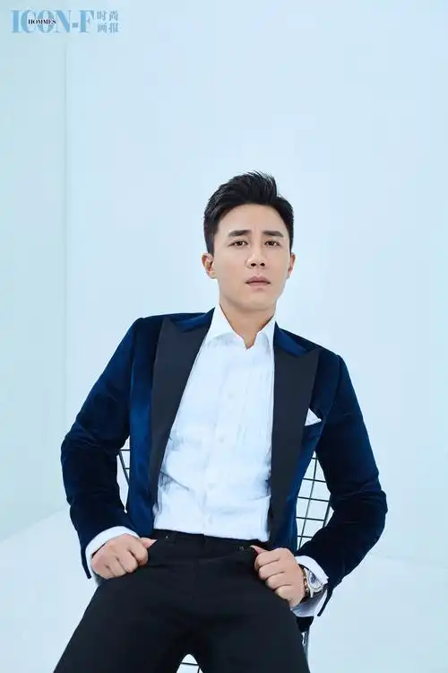 p>杜淳,1981年5月22日生于河北省保定市,中国内地男演员,2003年毕业