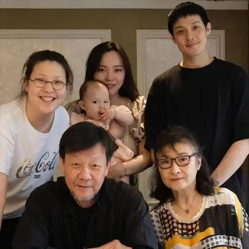 有知名女星当众示爱:"好想跟他谈场恋爱"|刘涛|寇世勋|孙红雷|演技派