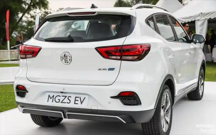 名爵mgzsev纯电跨界suv马来西亚上市提供四种车身配色