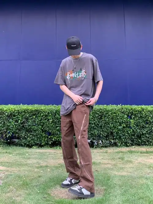 谁能拒绝一款百搭好看的拉链长裤呐#日常穿搭  #身高186  #高个子穿搭