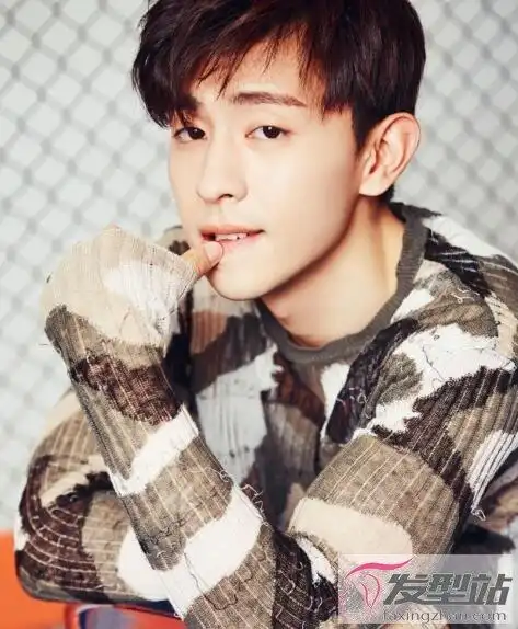 邓伦发型叫什么剪时尚短发做帅气男神