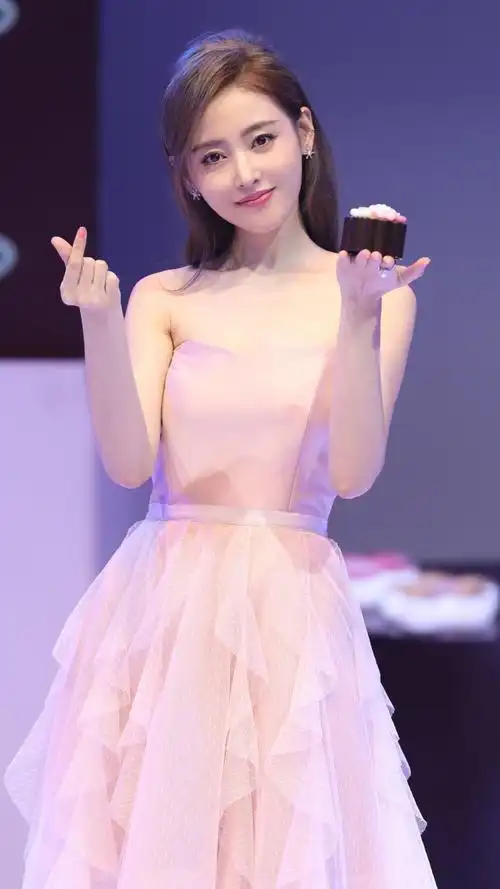 张天爱纯美仙气写真手机壁纸