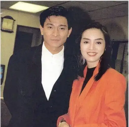 刘德华曾被马来西亚富婆示爱,好在女友背景强大,富婆知难而退!