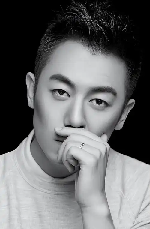 天生一张浪子脸的6位男星,痞,邪,欲,不愧是是行走的荷尔蒙