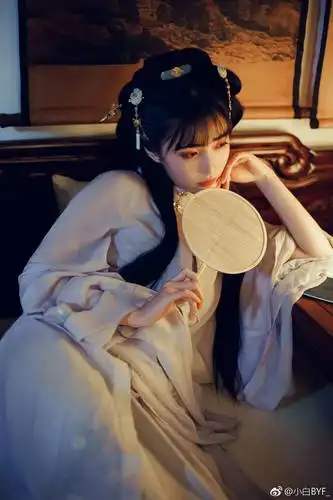 古风真人 壁纸 女生头像 女头 小清新 虐心 唯美 高清 意境