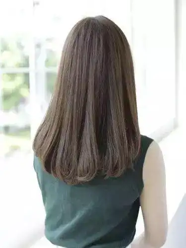 中长发篇 |中长的【女孩感发型】在发尾上内扣卷是必须的!