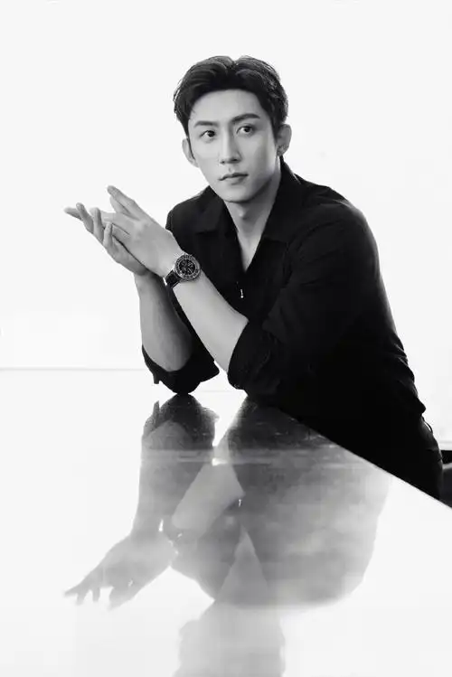 百年灵航空计时##百年灵##百年灵品牌代言人黄景瑜##一路向远