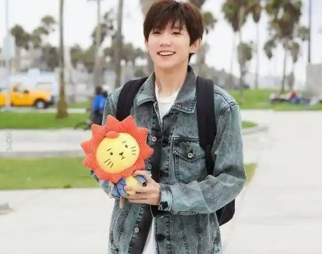 王源还真的是一个没有偶像包袱的人,因为这件事?_农夫_化妆_时候