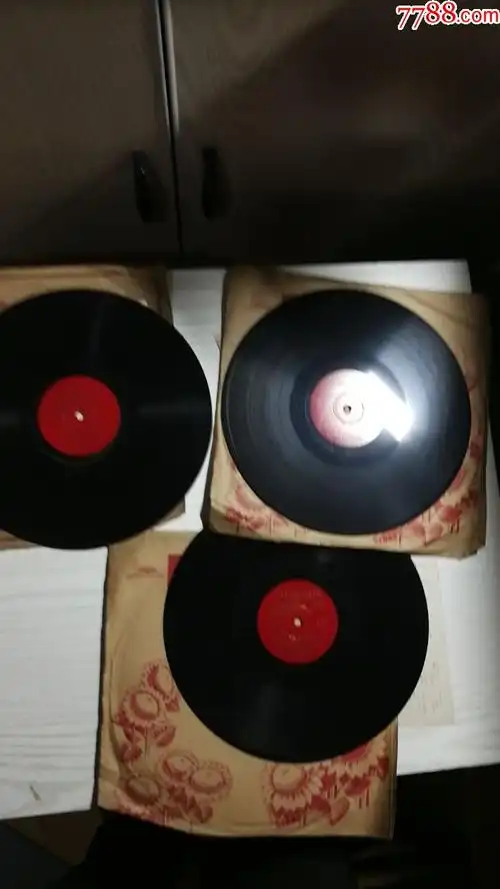 78转文革唱片:样板戏《白毛女》7张一套全带7张唱词