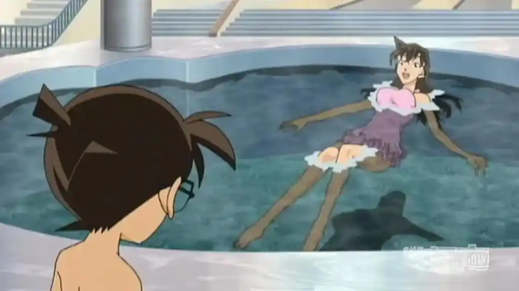 柯南和毛利兰浴室名场面回顾万年小学生的鼻血已经不够流了