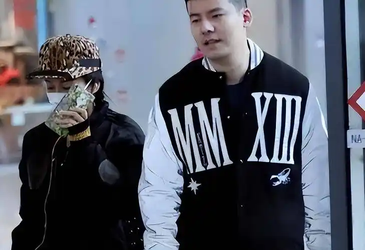 刘石坚:前女友是吉克隽逸,她成名后离开我,如今结婚生子很幸福_母亲