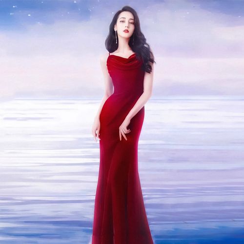 迪丽同款年会高端礼服丝绒吊带红色热巴晶晶礼服