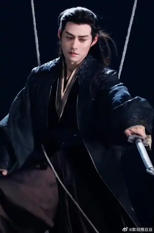 严屹宽古装 赏心悦目