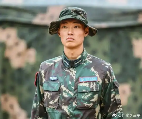 空军特种兵雷神突击队队长刘金沂2015年,. 来自ansherlock - 微博