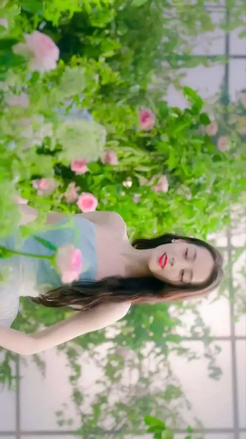 一叶子面膜代言人#dlrb#迪丽热巴0603生日快乐#"我在奔赴玫红海的路上