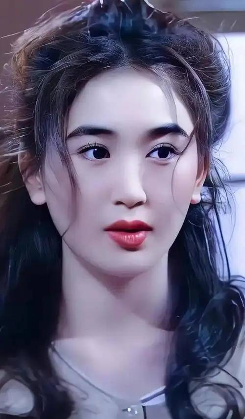 温碧霞年轻时有多美