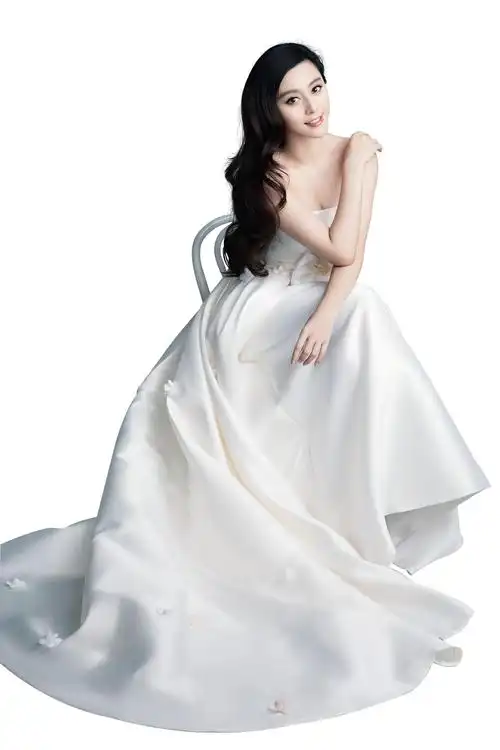 春姿绽放范冰冰〖高清养眼大图〗 - 军警草原狼 - 军警草原狼音画家园