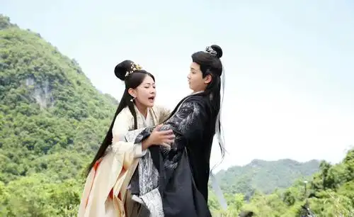 《双世宠妃2》收官,坦诚夫妇撒糖,网友:看不过瘾,坐等第三部