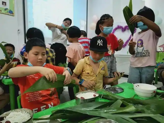 感受端午习俗包粽子大方县益童乐园儿童服务站