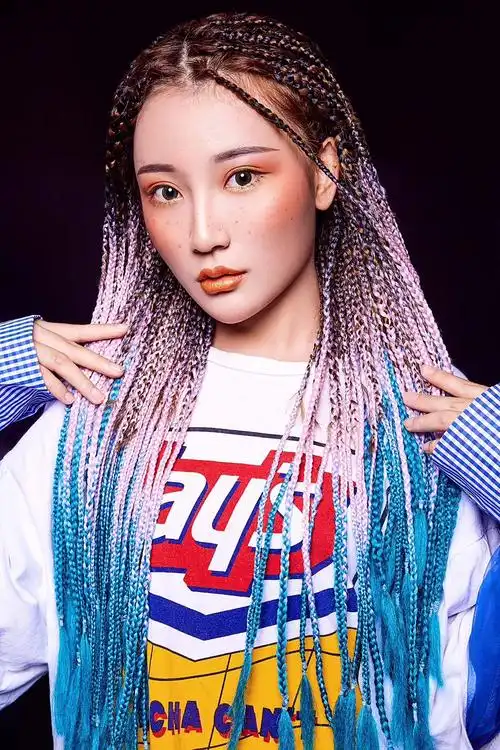 好看脏辫女生图片好看女生脏辫图片发型