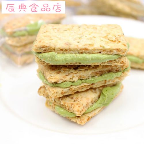 味 燕麦方块酥牛轧糖饼干咸蛋黄抹茶牛扎夹心饼酥的掉渣 燕麦抹茶饼干